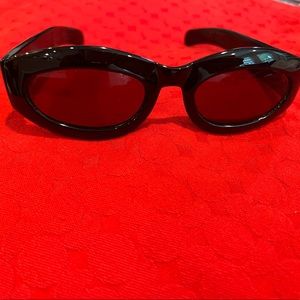 Karl Lagerfeld Sunglasses - Black with gold detail